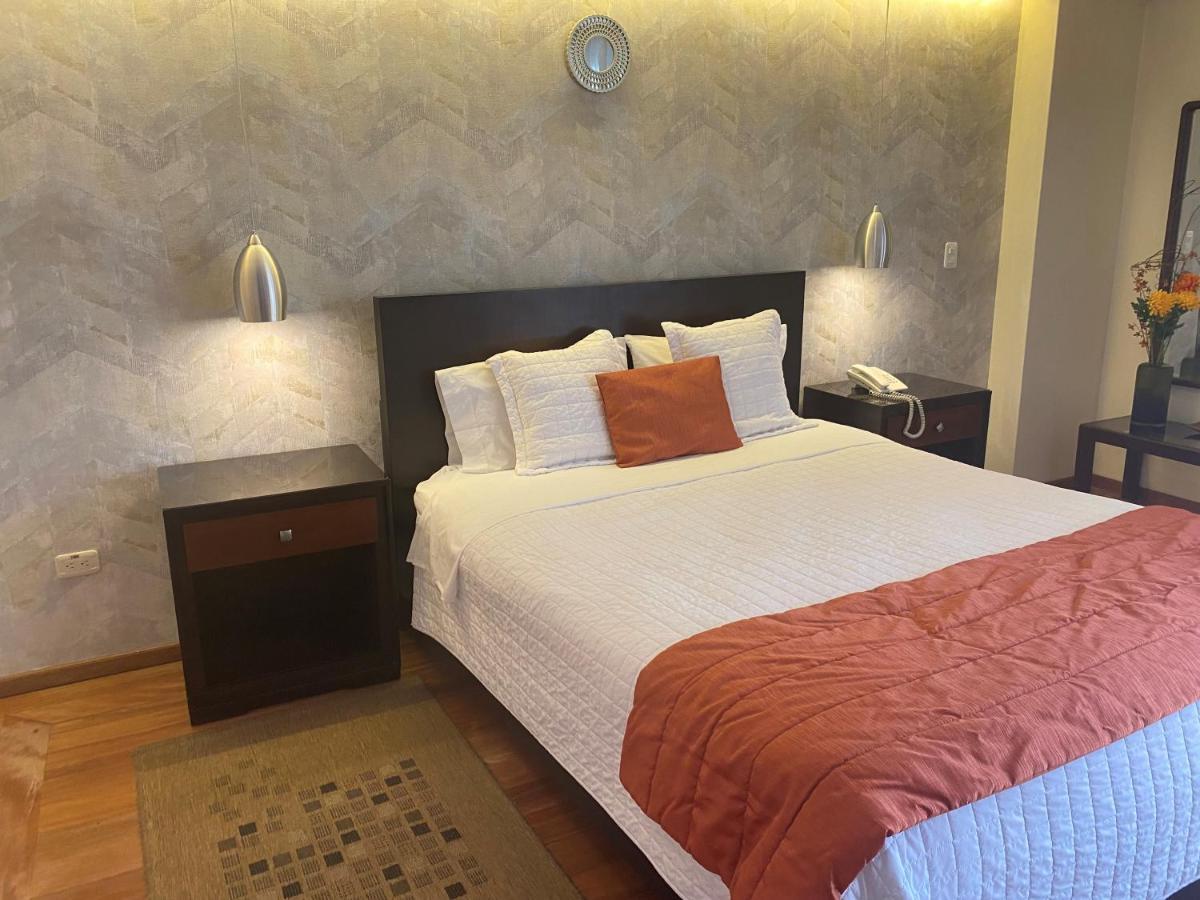Suites Metropoli Quito Ngoại thất bức ảnh