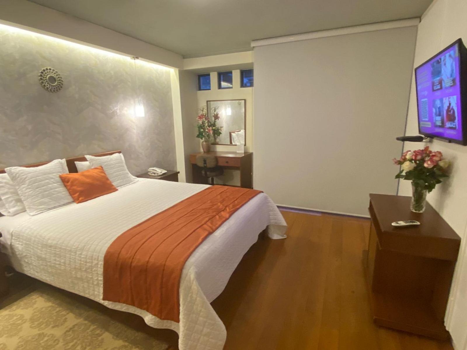 Suites Metropoli Quito Ngoại thất bức ảnh