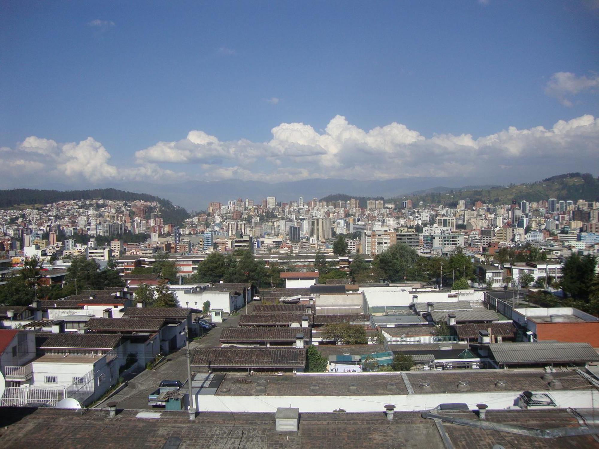 Suites Metropoli Quito Ngoại thất bức ảnh